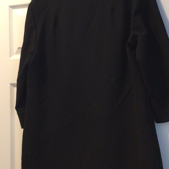 Trina Turk three-quarter length sleeve structured mini dress with pockets - Picture 5 of 6